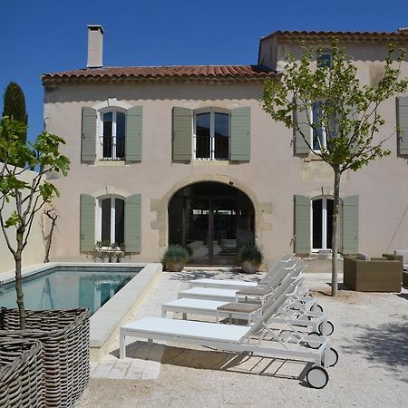 Bed and Breakfast Mas A L'Improviste Maillane Exterior foto